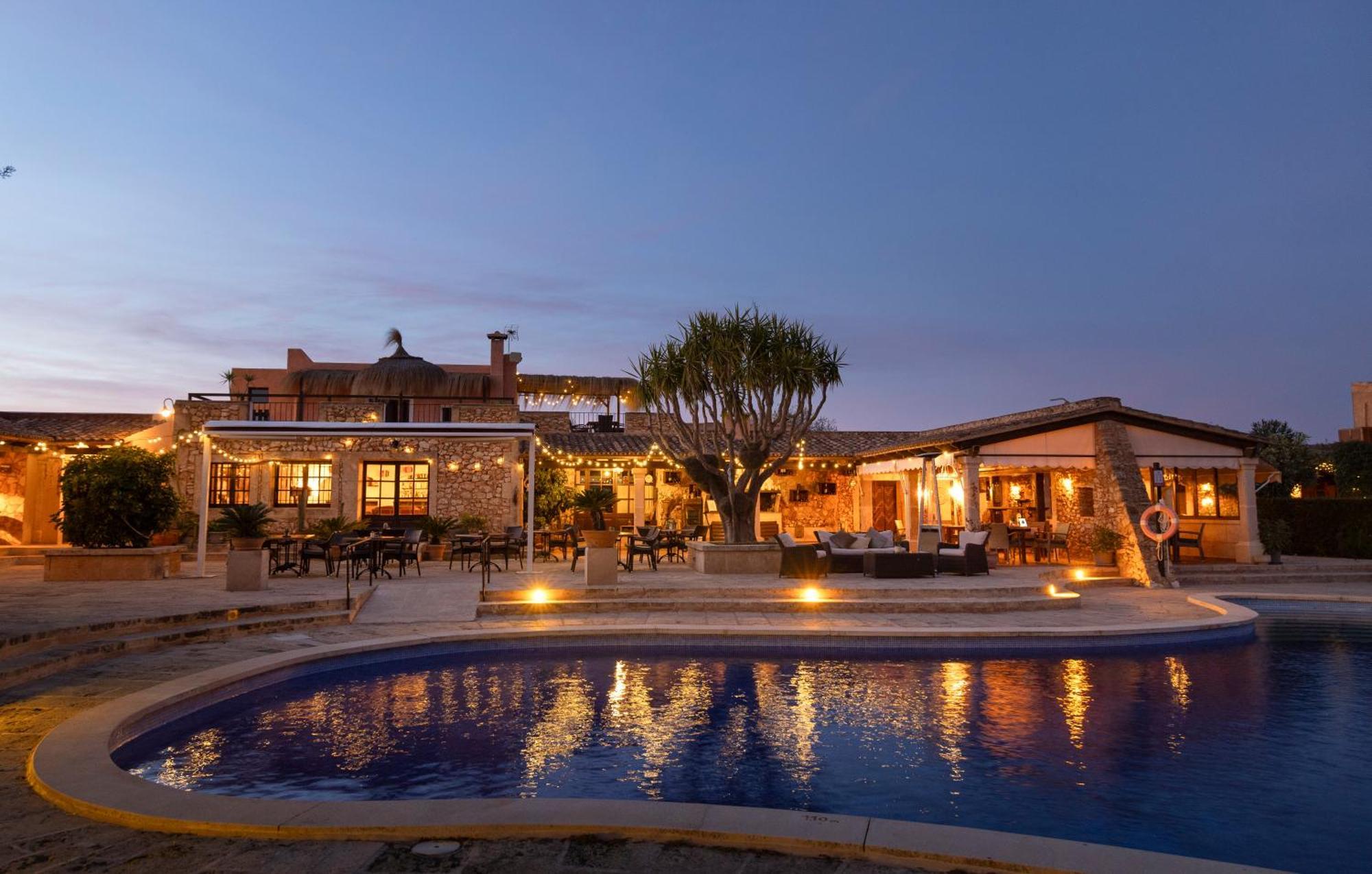 Agroturismo Finca Sa Tanca กาลาดอร์ ภายนอก รูปภาพ